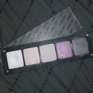 Inglot freedom system palette custom eyeshadow